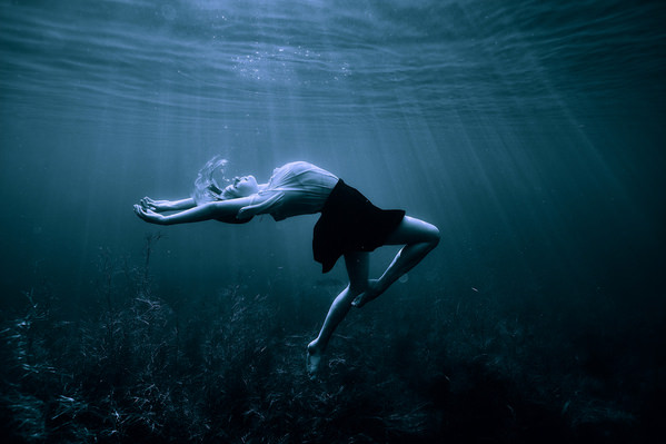 Photograph Stephan Ernst Moonlight Underwater on One Eyeland