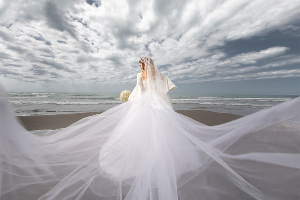 Photograph Soheil Soheili Bride At Beach on One Eyeland