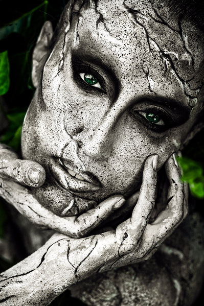 Photograph Ruslan Bolgov Mother Earth on One Eyeland