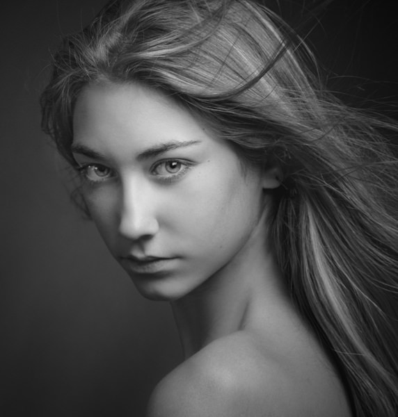 Photograph Zachar Rise Ronka on One Eyeland