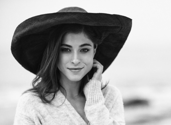 Photograph Zachar Rise Alicia on One Eyeland