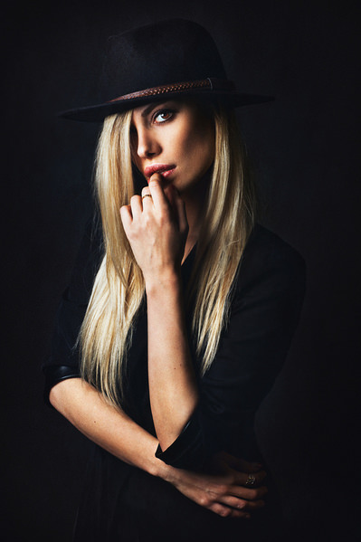 Photograph Zachar Rise Alena on One Eyeland