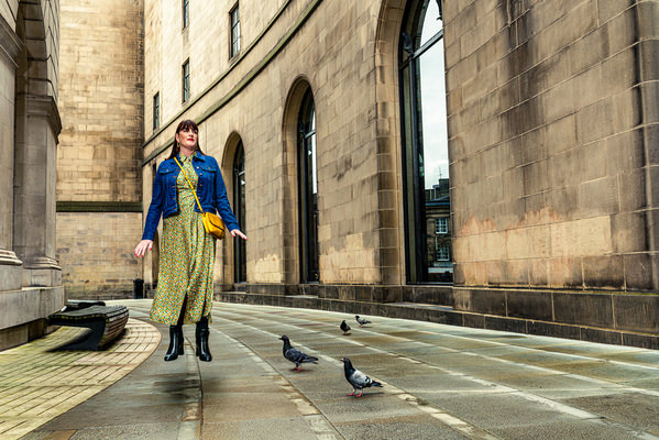 Photograph Jonathan Oakes Pensionbee Lynn on One Eyeland