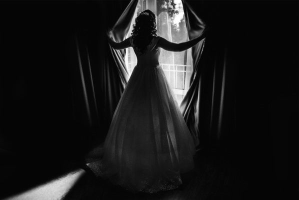 Photograph Pavel Pomoleyko Bride on One Eyeland