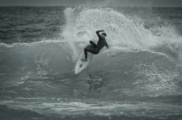 Photograph Steve Turner Cutting Loose on One Eyeland