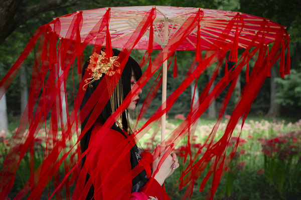 Photograph Danduka Yasuo Red on One Eyeland