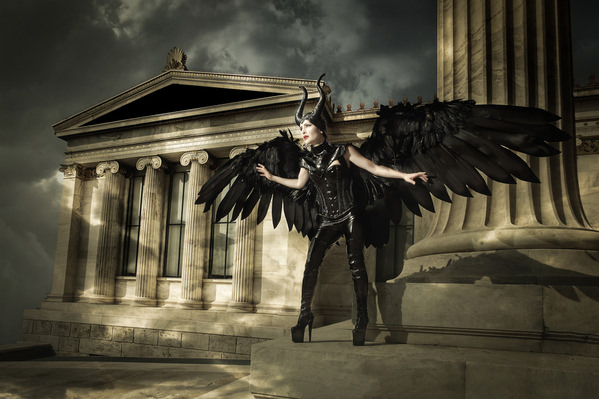 Photograph John Tsilidis The Queen on One Eyeland