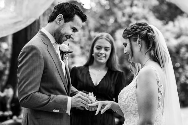 Photograph Elke Teurlings Put A Ring On It on One Eyeland