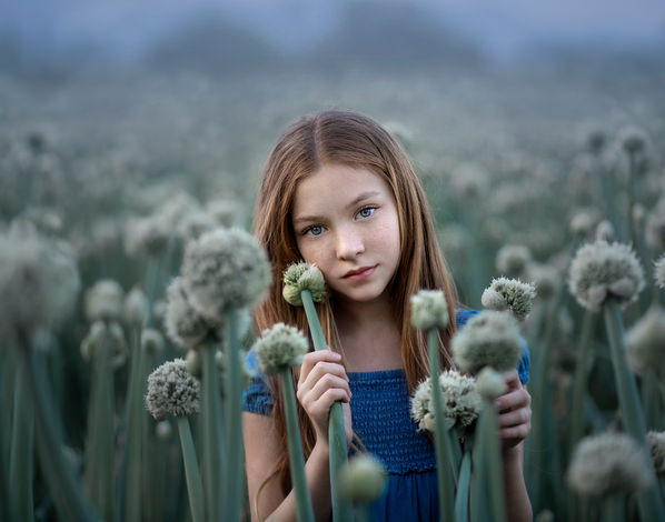 Photograph Daniela Rodriguez Autumn Reading on One Eyeland