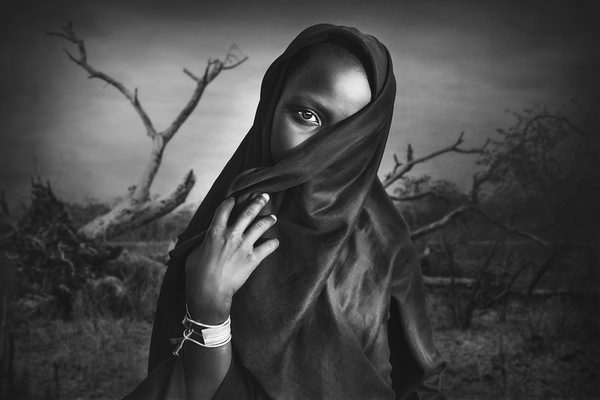 Photograph Svetlin Yosifov African Girl on One Eyeland