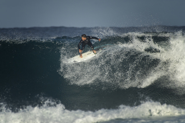 Photograph Steve Turner Giving Your All on One Eyeland