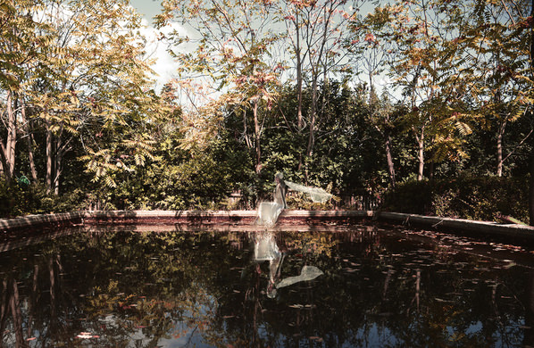 Photograph Spyros Mouzakitis Bride Reflection on One Eyeland