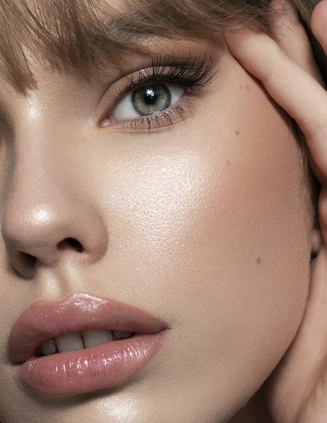 Photograph Vera Change Beauty on One Eyeland