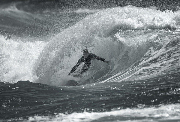Photograph Steve Turner Backhnd on One Eyeland