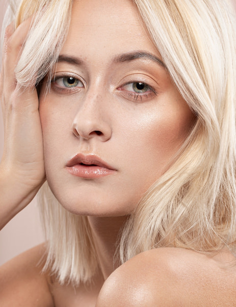 Photograph Anna Rapcinska Magda on One Eyeland