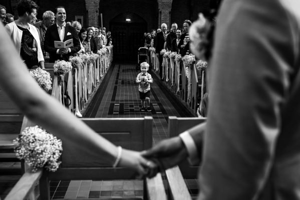 Photograph Elke Teurlings Ring Bearer on One Eyeland