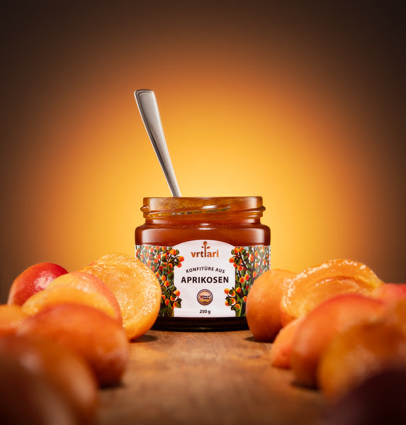 Photograph Matteo Rolfi Sodeli Apricots on One Eyeland