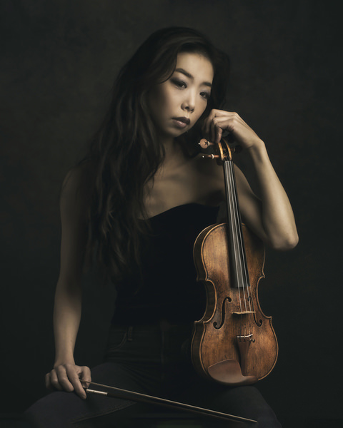Photograph Marc Sabat Virtuosa on One Eyeland