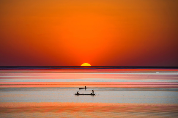 Photograph Hikmat Kherbat Alayashi Razzazah Lake on One Eyeland