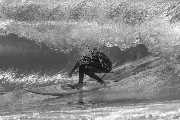 Photograph Steve Turner Cover Up on One Eyeland