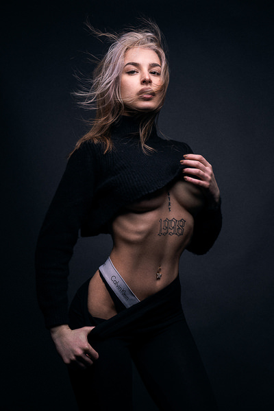 Photograph Martin Krystynek Sensual Beauty on One Eyeland