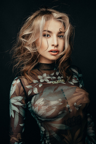 Photograph Martin Krystynek Sara on One Eyeland