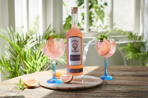 Photograph Curtis Gallon Grape Fruit Collins on One Eyeland