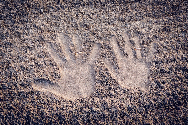 Photograph Michael Foels Imprints on One Eyeland