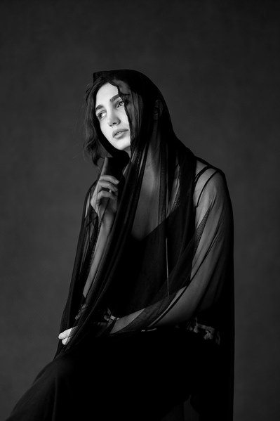 Photograph Shahin Khalaji Deep Women on One Eyeland