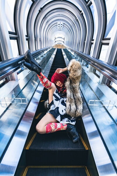 Photograph Daiki Fujiwara Escalator Play on One Eyeland