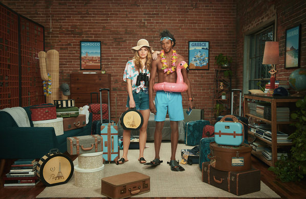 Photograph Kremer Johnson Bilt Travelers on One Eyeland