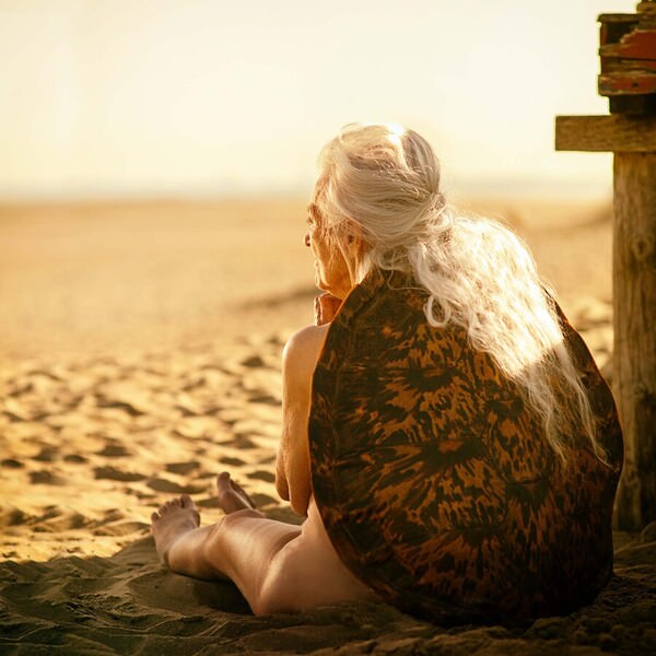 Photograph Mandy Hady Schulte Take Awalk With A Turtle Behold The World In Pause on One Eyeland