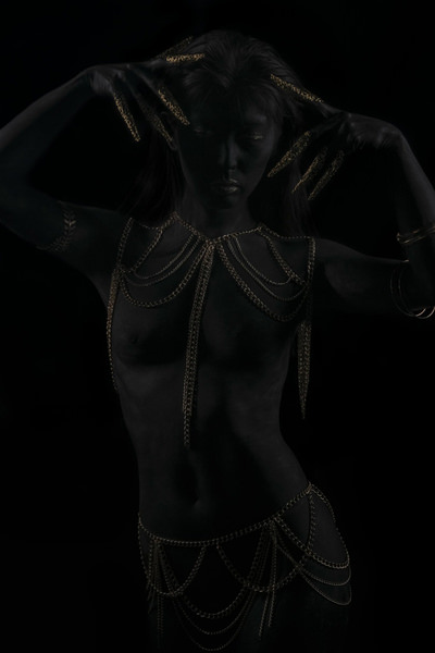 Photograph Danduka Yasuo Incarnation on One Eyeland