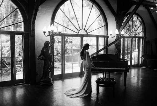 Photograph Zhuo Ya Waiting on One Eyeland