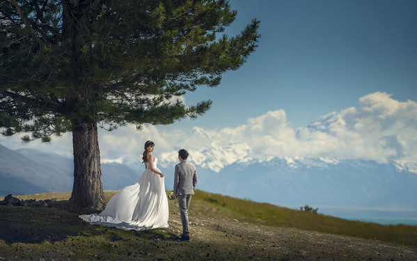 Photograph Zhuo Ya The Moment on One Eyeland