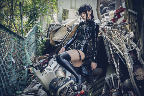 Photograph Danduka Yasuo Disposal on One Eyeland