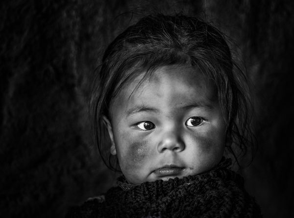 Photograph Kok Tien Sang Litter Girl on One Eyeland