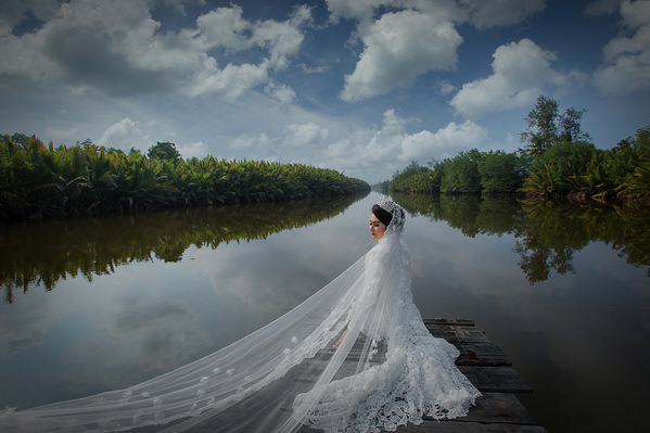 Photograph Heng Fu Ming Bride on One Eyeland