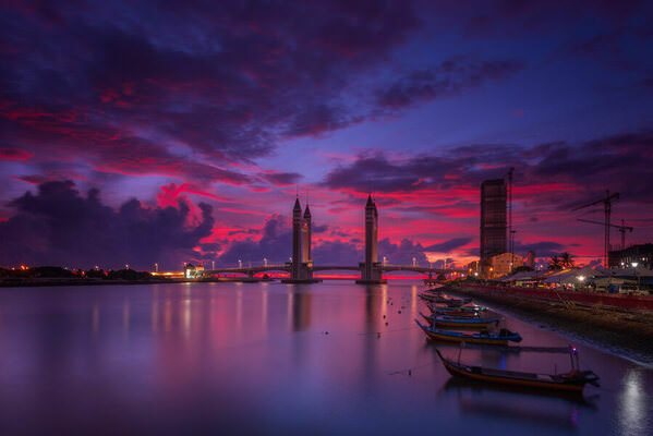 Photograph Zairul Yo Sunrise Kuala Terengganu City Centre on One Eyeland