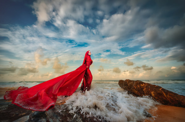 Photograph Heng Fu Ming Red on One Eyeland