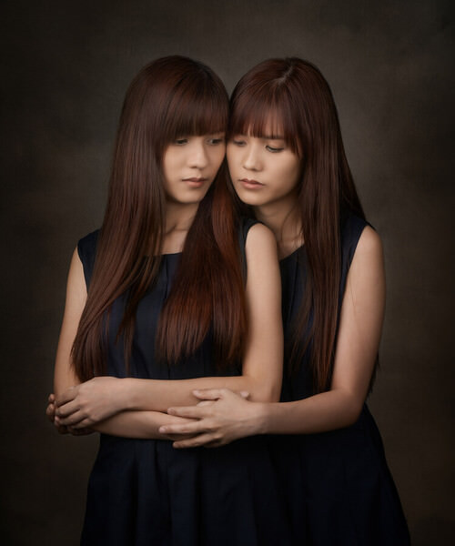 Photograph Heng Fu Ming Twin Sister on One Eyeland