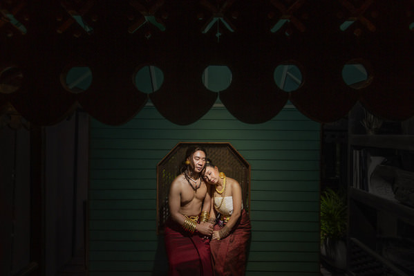 Photograph Berry Holly Pre Wedding Traditional Groom And Bride on One Eyeland