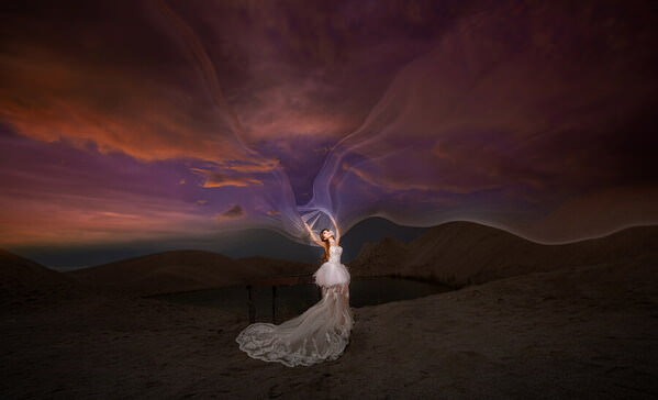 Photograph Pore Ooi Brides Alone on One Eyeland