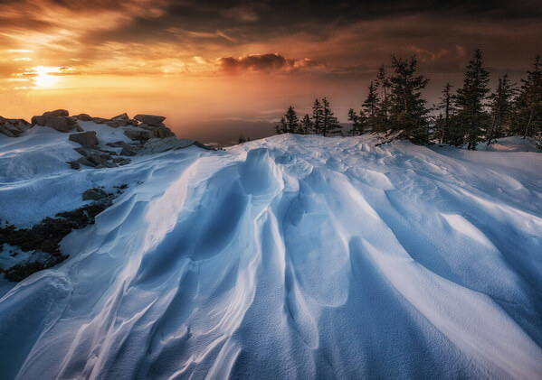 Photograph Tatiana Biriukova Snow Wave on One Eyeland