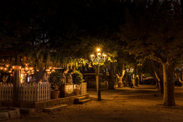 Photograph Marc Barthelemy Place Des Lices on One Eyeland