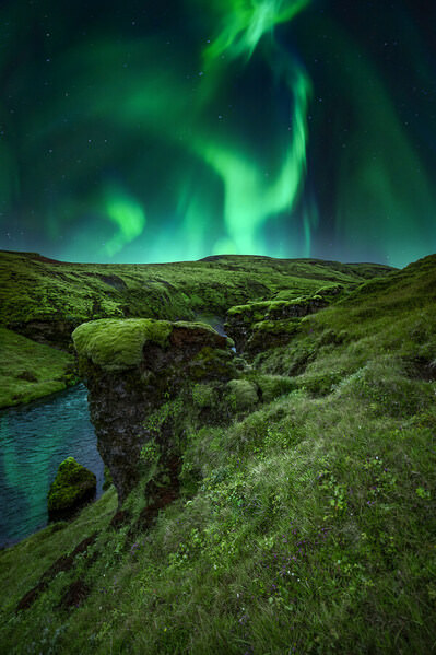 Photograph Jeremy Peresse The Last  Aurora on One Eyeland