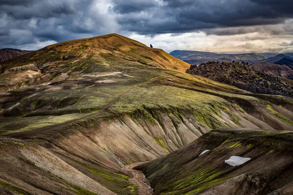 Photograph Jeremy Peresse The Golden Mountain on One Eyeland