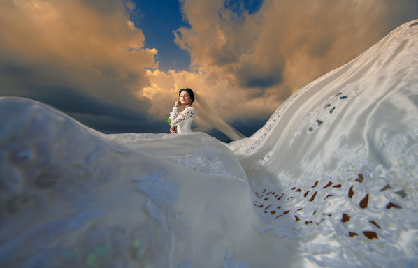 Photograph Pore Ooi Brides Alone on One Eyeland
