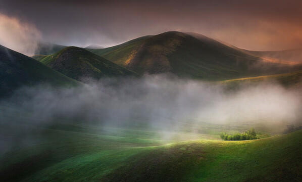 Photograph Tatiana Biriukova Hills on One Eyeland