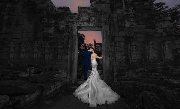 Photograph Phorn Phorn Jee Couple Together on One Eyeland